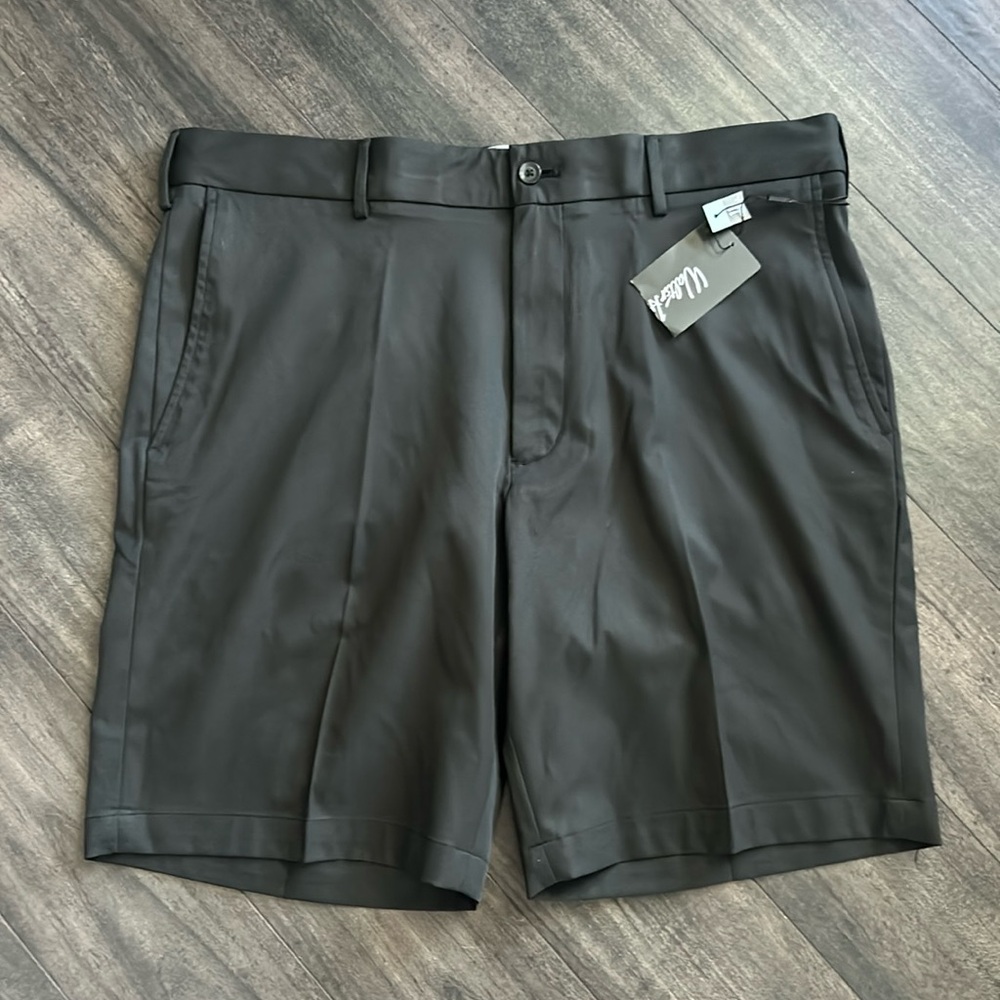 Walter Hagen Men's Golf Shorts